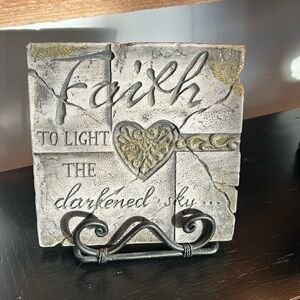 “Faith”plaque with Stand